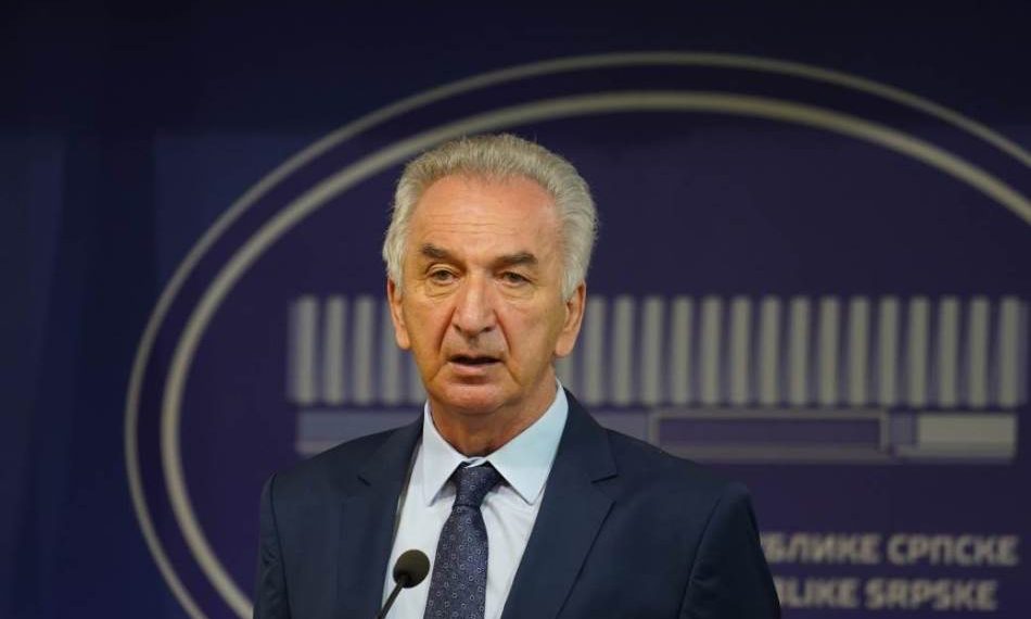 Šarović: Pokrenuli smo inicijativu za pojeftinjenje goriva u RS
