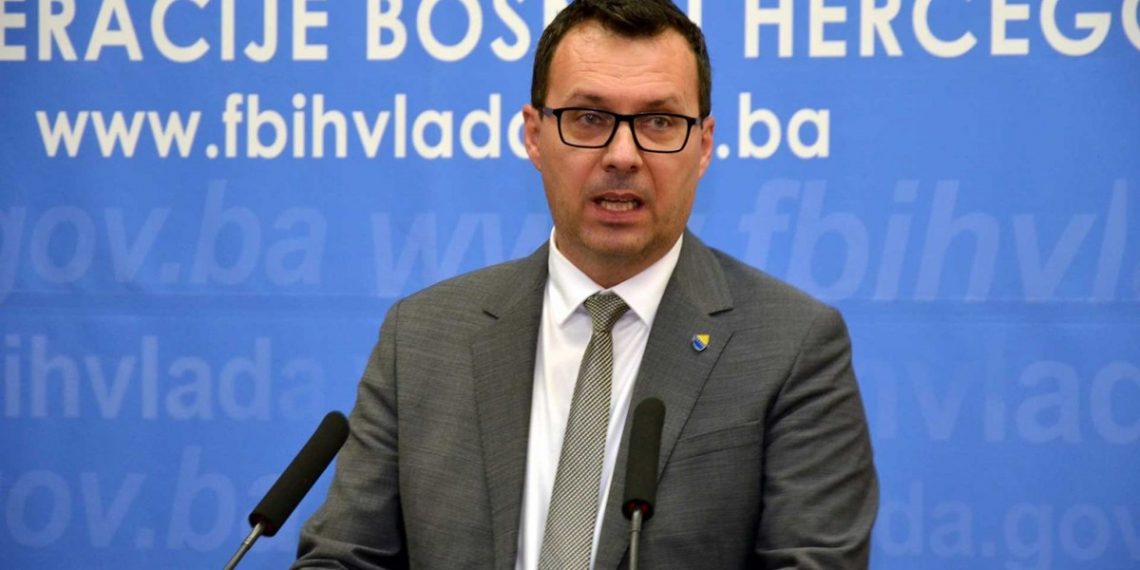 Ministar Džindić pojasnio zbog čega je moralo doći do novog povećanja cijene plina u FBiH