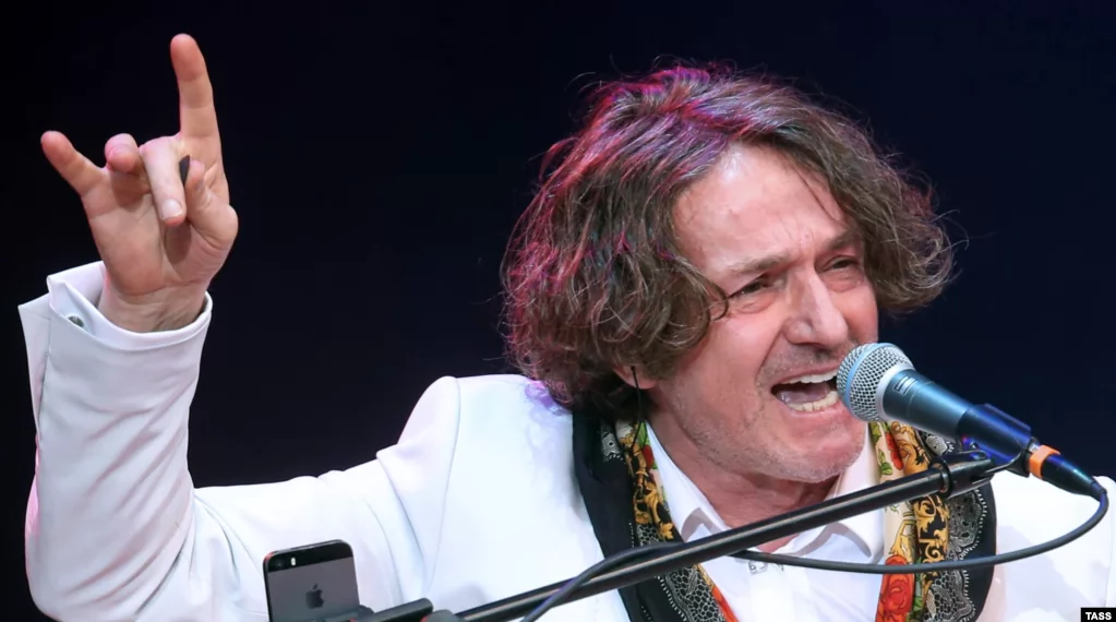 Goran Bregović u braku je skoro 30 godina, ali sa suprugom se rijetko pojavljuje u javnosti, evo kako izgleda Dženana