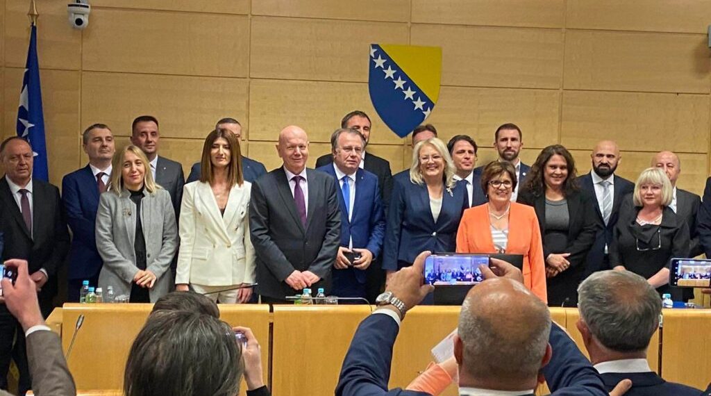 Potvrđena nova Federalna vlada HNS-a i Trojke, evo tko ju čini