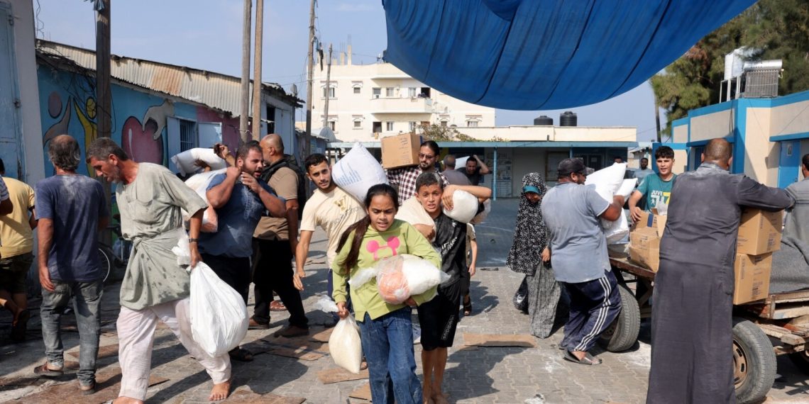 Tisuće Palestinaca provalilo u skladišta UN-a
