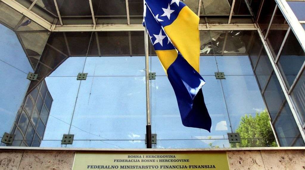 U devet mjeseci prikupljeno oko 5,45 milijardi KM u javnim prihodima