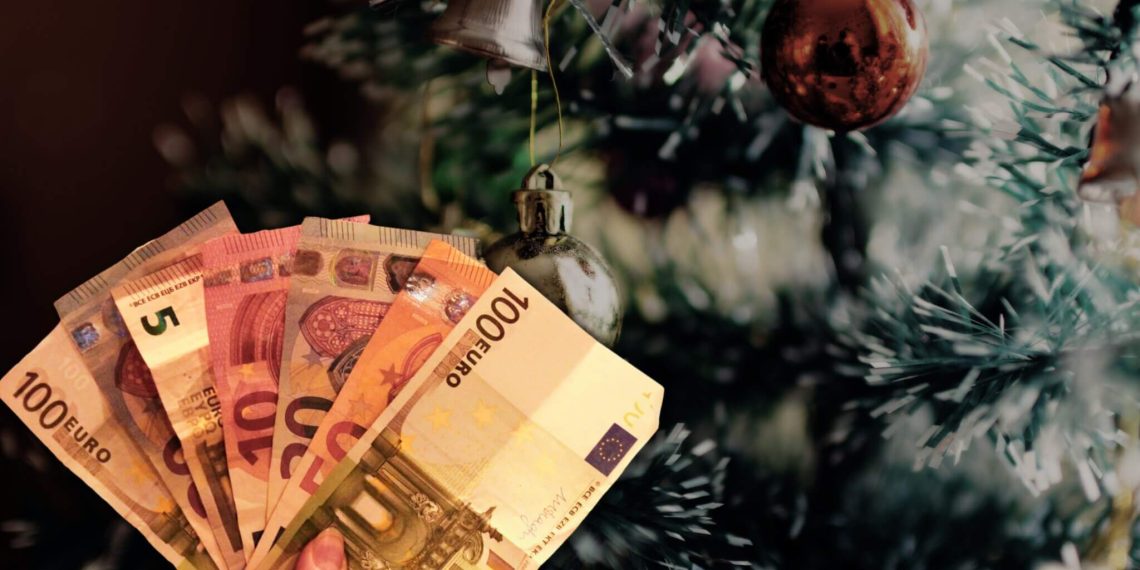 Evo tko isplaćuje najveću božićnicu u Hrvatskoj