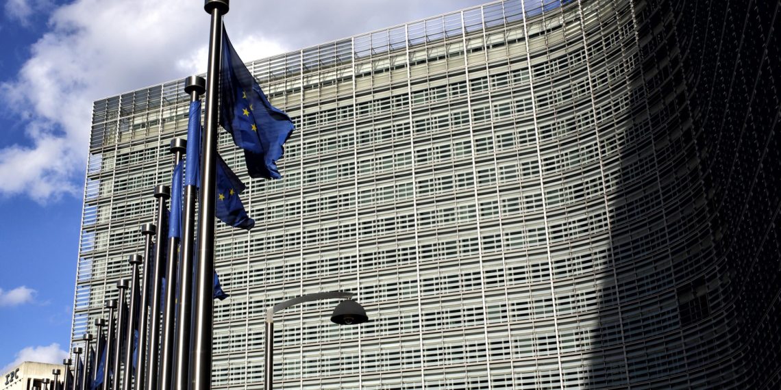 Zeleno svjetlo za BiH za početak pregovora o članstvu u EU tek u ožujku iduće godine