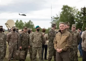 Hrvatski dužnosnici u Parlamentu BiH najavljuju da će srušiti smjenu i imenovanje podobnih generala Željka Komšića