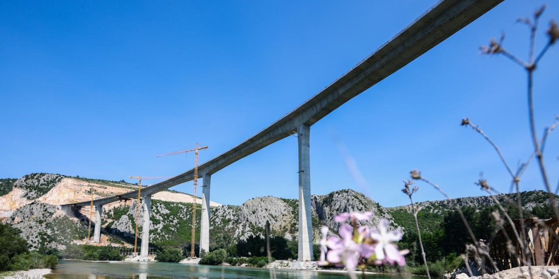 Uspješno završena sanacija donje ploče na mostu Počitelj, koja je bila popucala