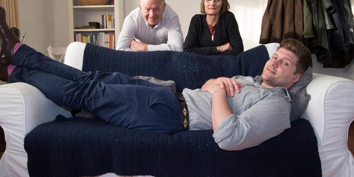 Hrvati žive s roditeljima do 33. godine, evo zašto