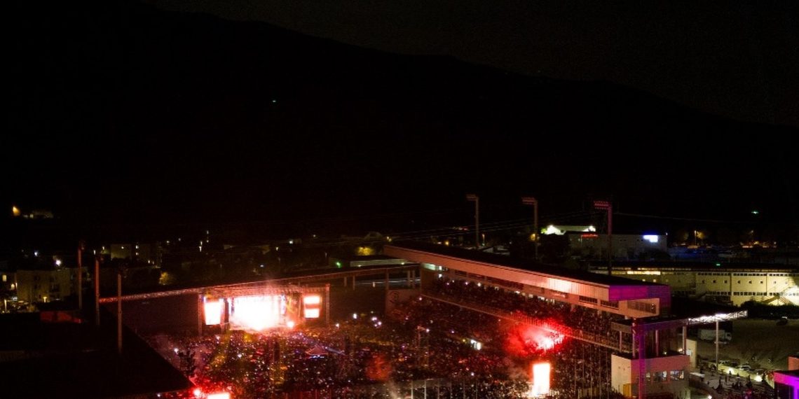 Spektakularan koncert Thompsona u Dugopolju