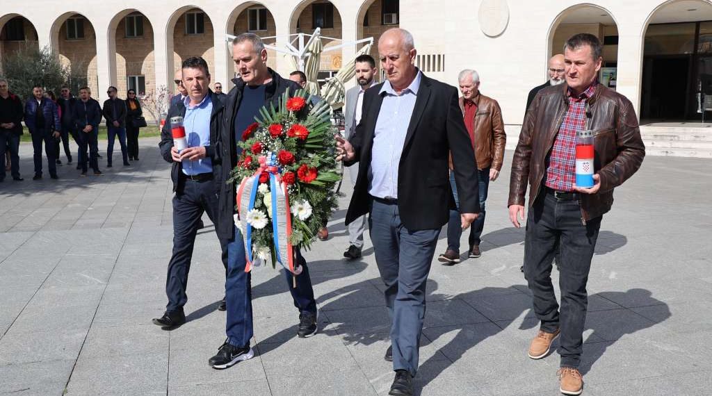 Obilježavanje obljetnice raspuštanja logora IV. osnovna škola u Mostaru