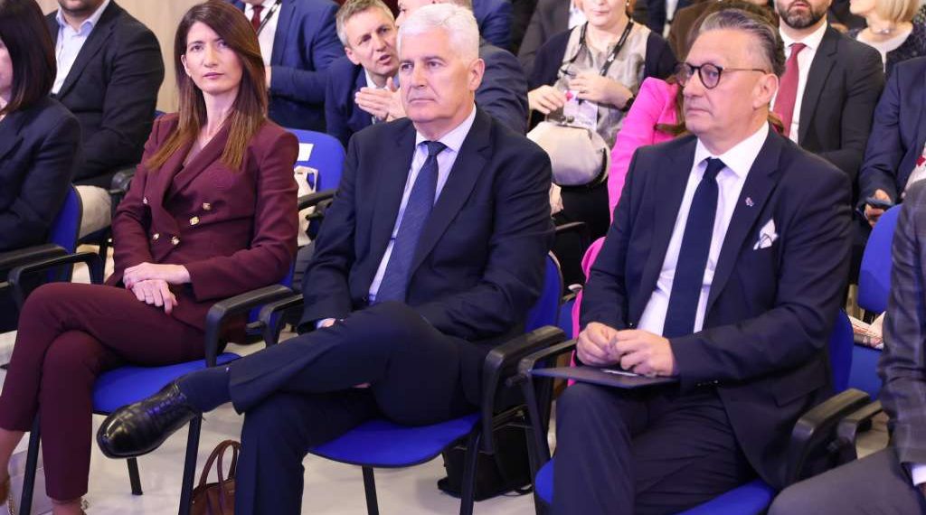 Otvorena konferencija MoStart: Inovativne tehnologije u obrazovanju