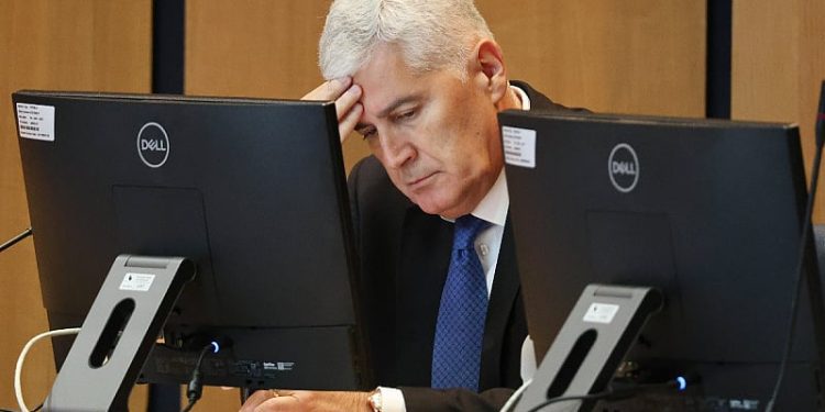 HDZ povukao prijedlog izmjene Izbornog zakona
