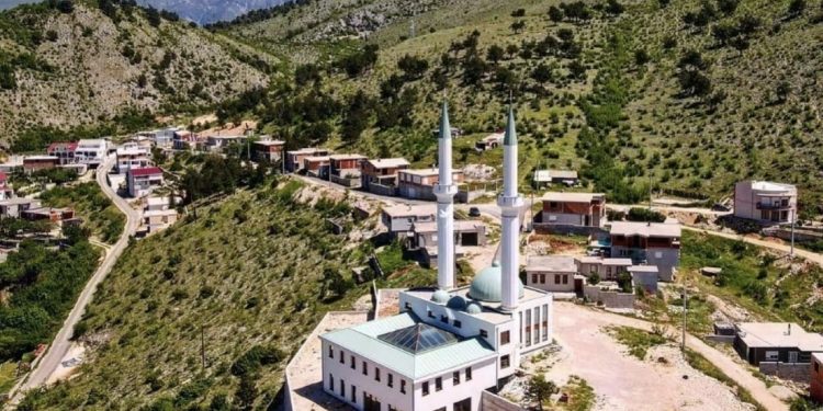 Grad Mostar zatvorio gradilište džamije u Zaliku